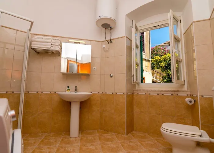 Апартаменты Catania Мали-Лошинь