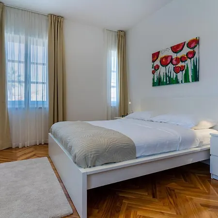 House Catania *