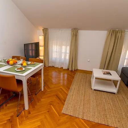 House Catania