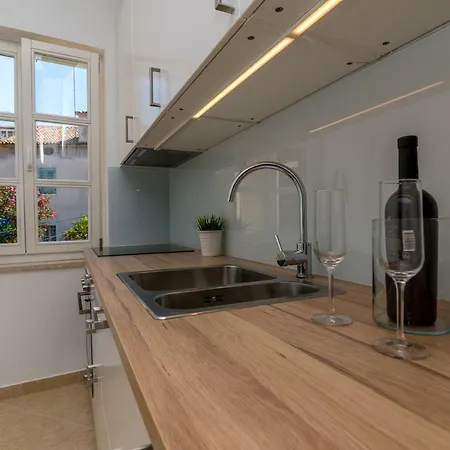 House Catania Mali Losinj